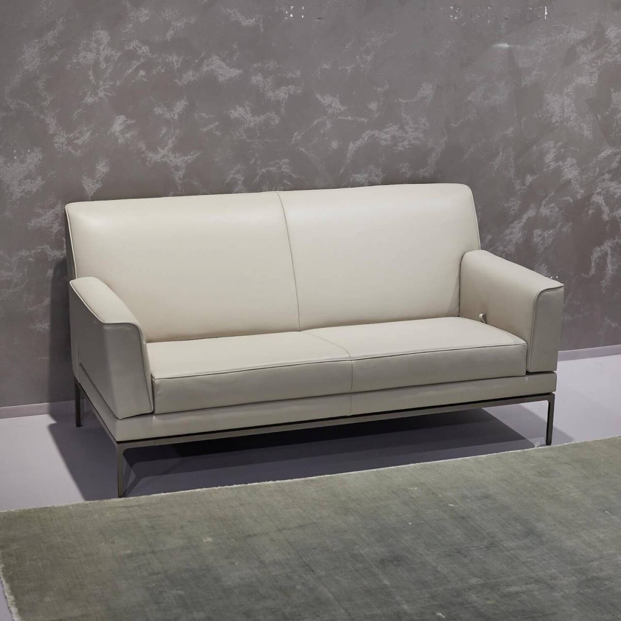 Jori Sofa Glove Pure JR8950 Leder Celia Egg MÖBELFIRST.DE