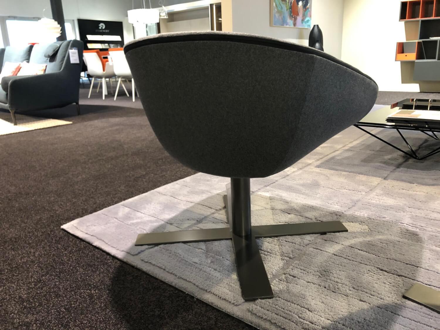 Sessel Mart MPG15 Stoff Sera Dunkelgrau Gestell Nickel Bronzefarben