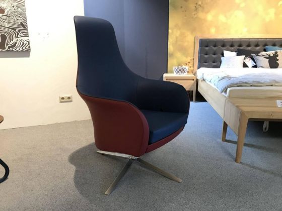 Relaxsessel Marvin Leder Panama 5250/5210 Blau Rot mit Fußstütze