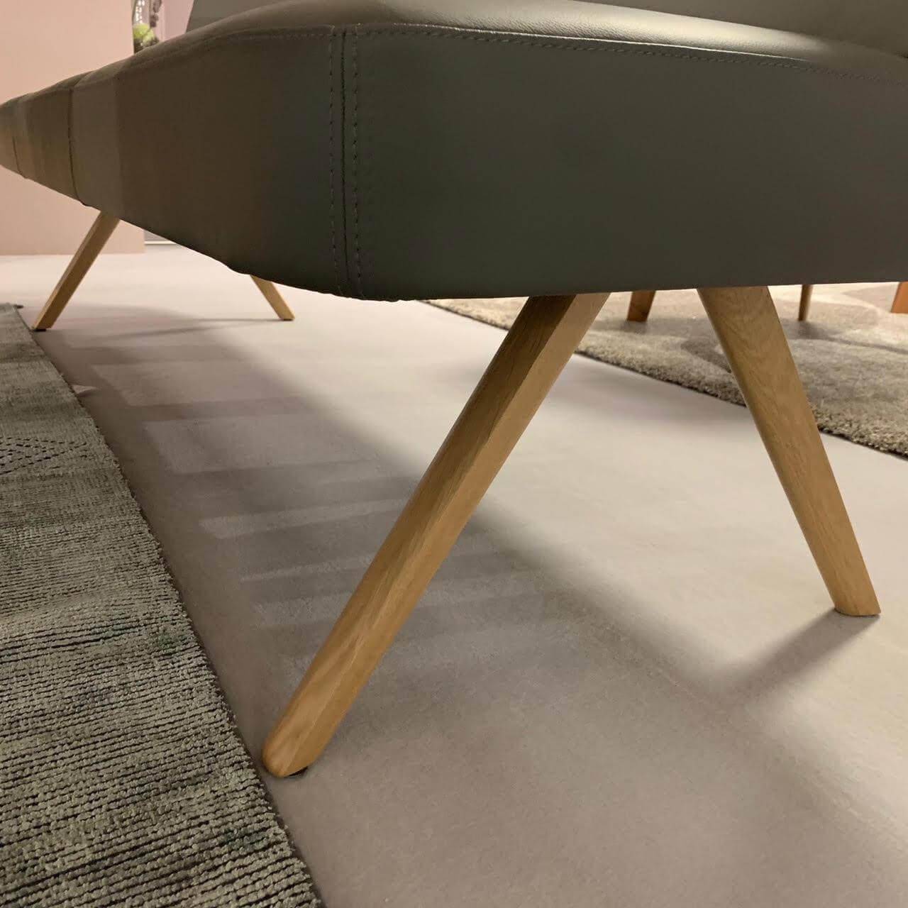 Essgruppe Esstisch T110 Natureiche Massiv 3 Stühle Leder 5125 Grau mit