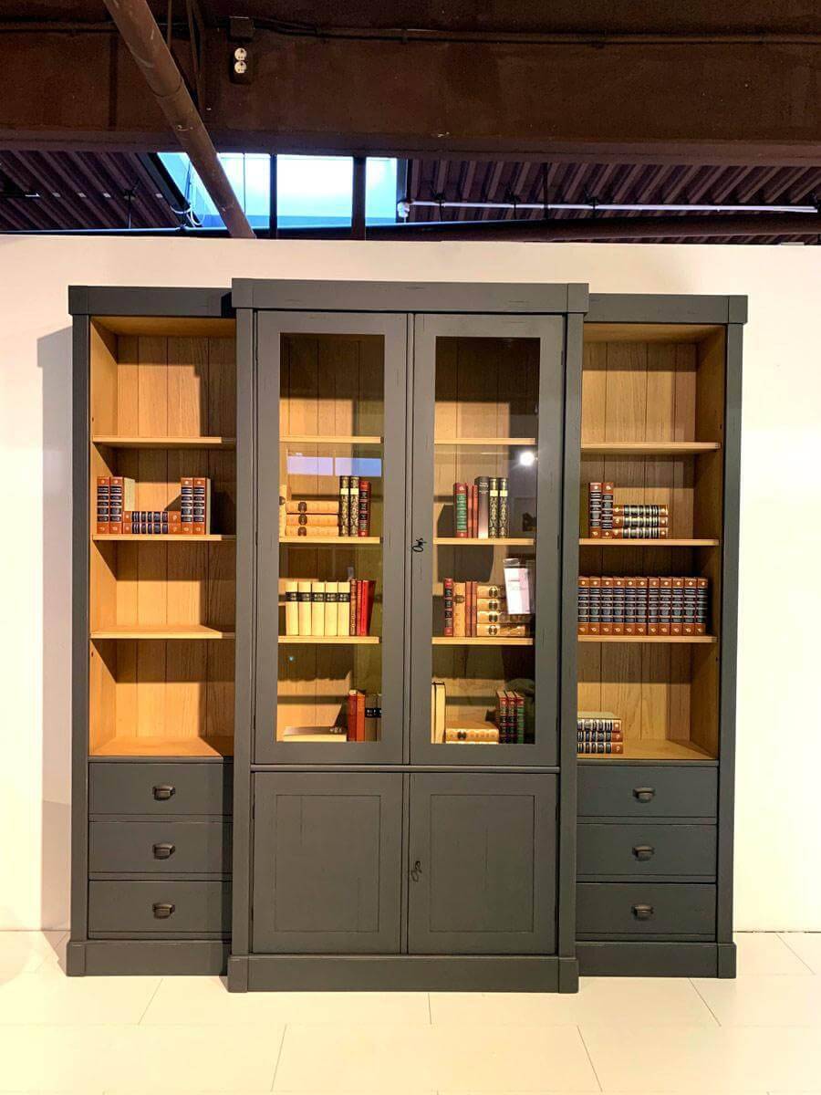 Schrank Ateliers Holz Eiche Natur Grau Beige Lackiert mit Glasfronten