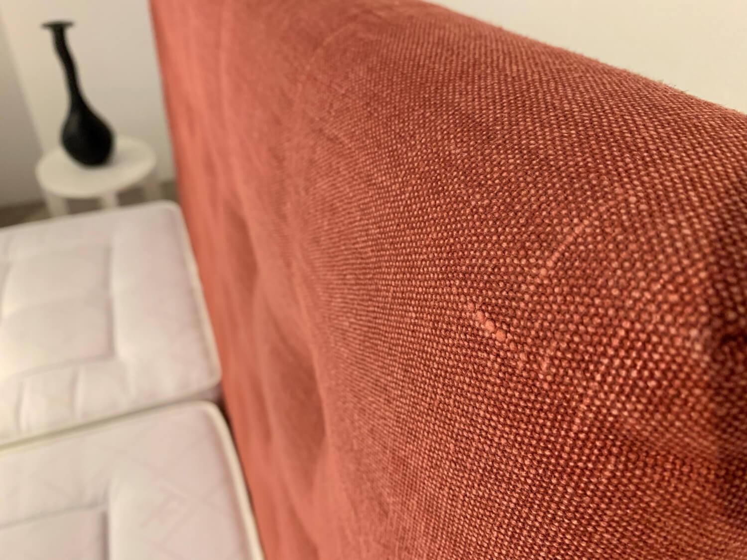 Boxspringbett Colette Stoff Rot mit Matratzen Treca